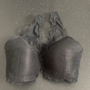 Spanx Undie-techtable black Lace Bra - XL - convertible strap - front closure